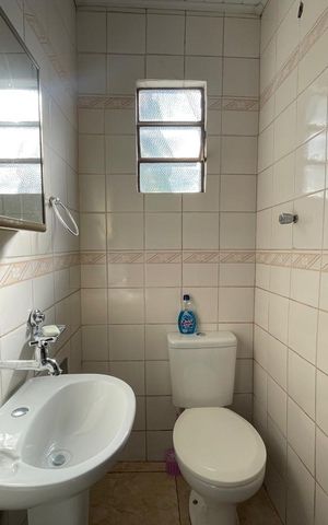 Casa à venda com 200m², 3 quartos e 2 vagas