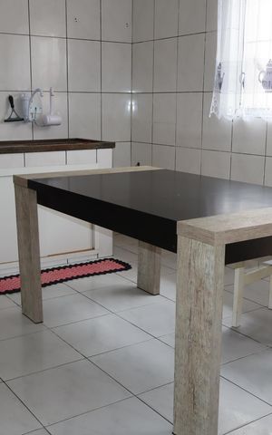 Casa à venda com 100m², 2 quartos e 2 vagasCozinha