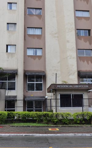Apartamento para alugar com 50m², 2 quartos e 1 vagaFachada e portaria
