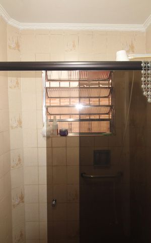 Casa à venda com 151m², 3 quartos e 2 vagasBanheiro social