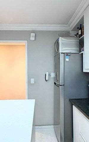 Apartamento à venda com 75m², 3 quartos e 2 vagasCozinha