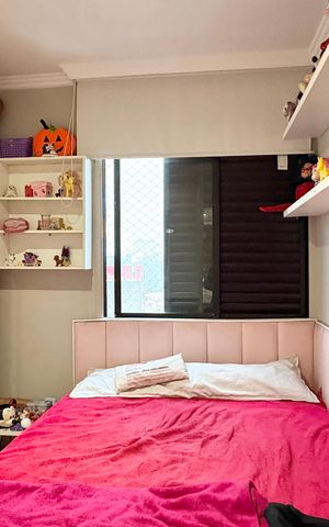 Apartamento à venda com 75m², 3 quartos e 2 vagasQuarto 2