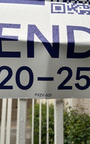 Apartamento à venda com 51m², 2 quartos e 1 vaga Apartamento à venda com 51m², 2 quartos e 1 vagaPlaca PXZV-503
