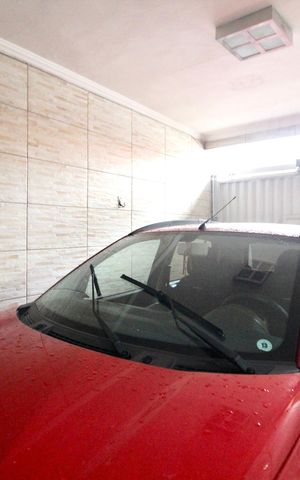 Casa à venda com 60m², 2 quartos e 1 vaga Casa à venda com 60m², 2 quartos e 1 vagaGaragem