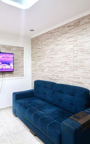 Casa à venda com 60m², 2 quartos e 1 vaga Casa à venda com 60m², 2 quartos e 1 vagaSala