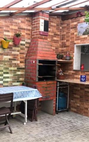 Casa à venda com 170m², 2 quartos e 3 vagas