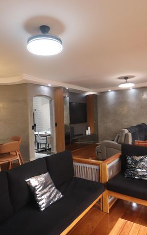 Apartamento à venda com 157m², 4 quartos e 2 vagasSala