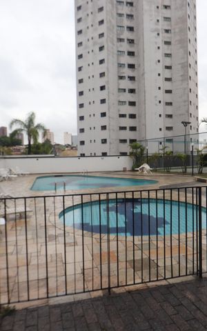 Apartamento à venda com 157m², 4 quartos e 2 vagasÁrea comum - Piscina