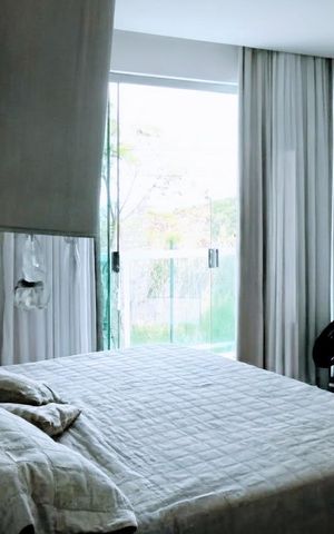 Casa para alugar com 412m², 4 quartos e 6 vagas Casa para alugar com 412m², 4 quartos e 6 vagasQuarto