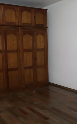 Casa à venda com 191m², 4 quartos e 3 vagasQuarto 2