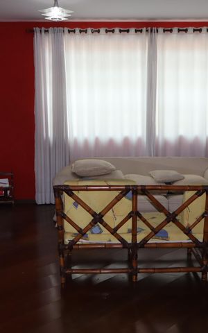 Casa à venda com 191m², 4 quartos e 3 vagasSala