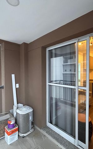 Apartamento à venda com 34m², 1 quarto e sem vaga Apartamento à venda com 34m², 1 quarto e sem vagaVaranda sala