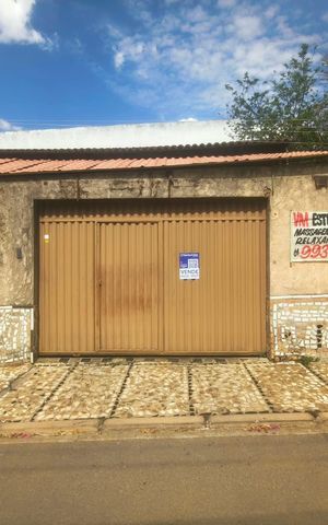 Casa à venda com 400m², 4 quartos e 8 vagas