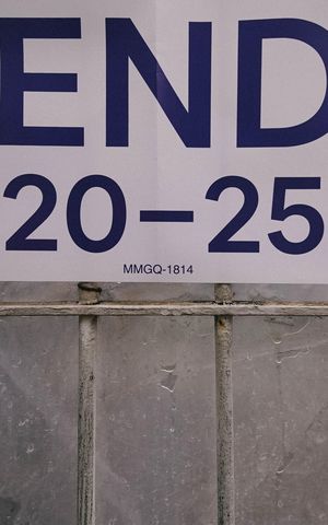 Casa à venda com 170m², 1 quarto e 4 vagas Casa à venda com 170m², 1 quarto e 4 vagasFachada