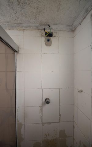 Apartamento à venda com 50m², 2 quartos e 1 vaga Apartamento à venda com 50m², 2 quartos e 1 vagaBanheiro