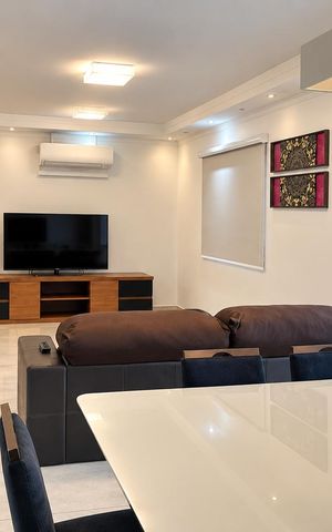 Apartamento à venda com 136m², 3 quartos e 2 vagas Apartamento à venda com 136m², 3 quartos e 2 vagasSala