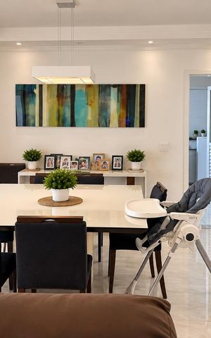 Apartamento à venda com 136m², 3 quartos e 2 vagas Apartamento à venda com 136m², 3 quartos e 2 vagasSala