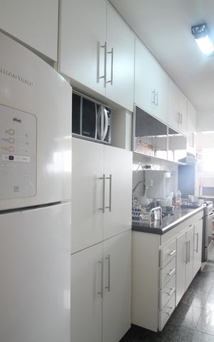 Apartamento à venda com 99m², 2 quartos e 2 vagasCozinha
