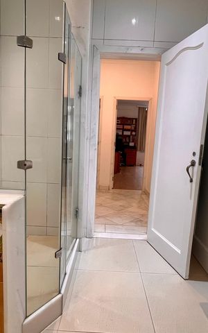 Apartamento à venda com 259m², 3 quartos e 1 vaga