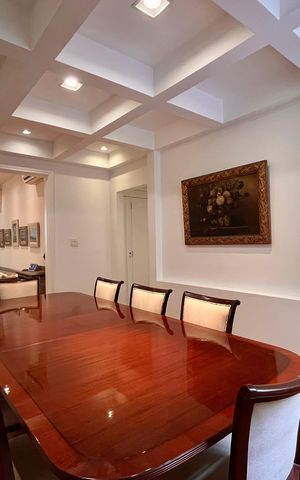 Apartamento à venda com 259m², 3 quartos e 1 vaga