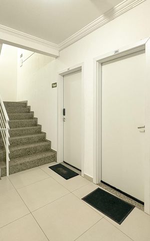 Apartamento para alugar com 60m², 2 quartos e 1 vagaHall social