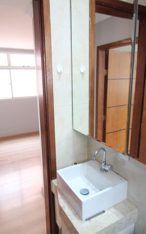 Apartamento para alugar com 45m², 2 quartos e 1 vagaBanheiro