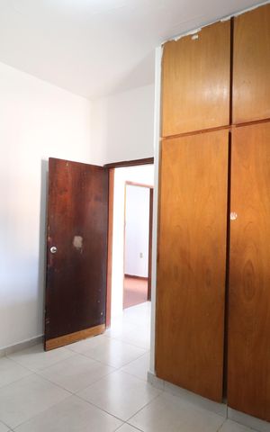 Casa para alugar com 100m², 2 quartos e 2 vagasQuarto 1