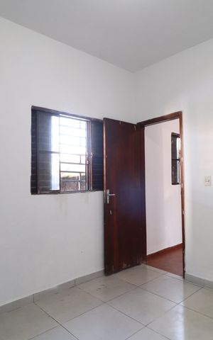 Casa para alugar com 100m², 2 quartos e 2 vagasQuarto 2