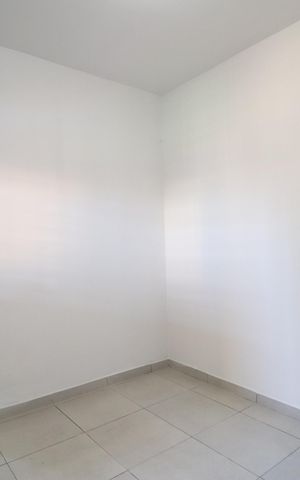 Casa para alugar com 100m², 2 quartos e 2 vagasQuarto 2