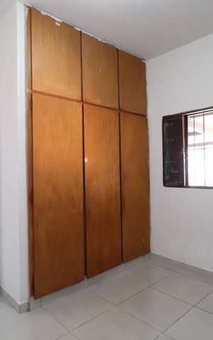 Casa para alugar com 100m², 2 quartos e 2 vagasQuarto 1