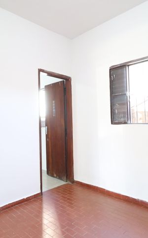 Casa para alugar com 100m², 2 quartos e 2 vagasCopa