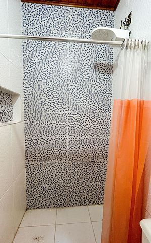 Casa para alugar com 80m², 2 quartos e 3 vagas