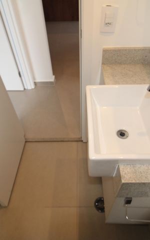 Apartamento para alugar com 53m², 2 quartos e 1 vagaBanheiro 1