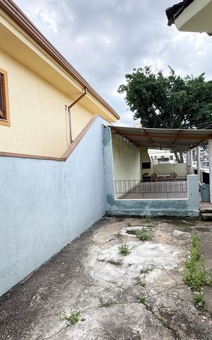 Casa para alugar com 240m², 1 quarto e 1 vaga Casa para alugar com 240m², 1 quarto e 1 vagaCasa 1