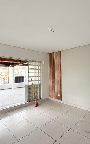 Casa para alugar com 240m², 1 quarto e 1 vaga Casa para alugar com 240m², 1 quarto e 1 vagaCasa 1