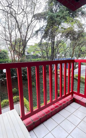 Apartamento à venda com 57m², 2 quartos e 1 vaga Apartamento à venda com 57m², 2 quartos e 1 vagaVaranda