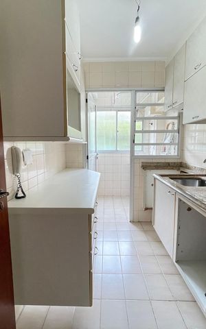 Apartamento à venda com 57m², 2 quartos e 1 vaga Apartamento à venda com 57m², 2 quartos e 1 vagaCozinha