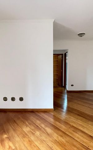 Apartamento à venda com 57m², 2 quartos e 1 vaga Apartamento à venda com 57m², 2 quartos e 1 vagaSala