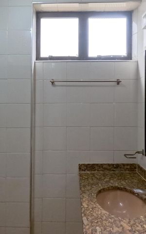 Apartamento para alugar com 136m², 3 quartos e 1 vagaBanheiro 