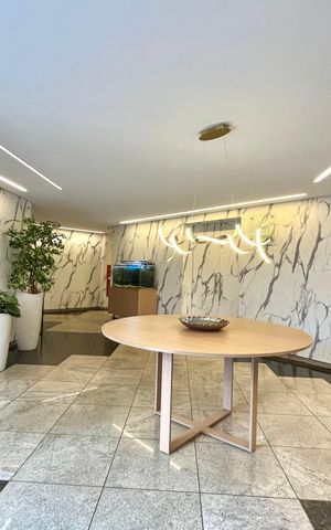 Apartamento para alugar com 67m², 2 quartos e 1 vaga Apartamento para alugar com 67m², 2 quartos e 1 vagaHall social
