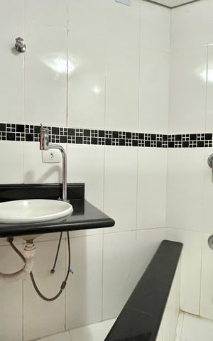 Apartamento para alugar com 67m², 2 quartos e 1 vaga Apartamento para alugar com 67m², 2 quartos e 1 vagaBanheiro Corredor