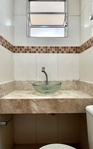 Apartamento para alugar com 67m², 2 quartos e 1 vaga Apartamento para alugar com 67m², 2 quartos e 1 vagaBanheiro da Suíte