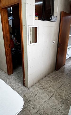 Apartamento à venda com 178m², 3 quartos e 2 vagasÁrea de Serviço