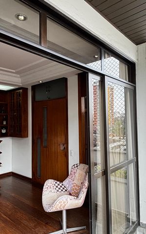 Apartamento à venda com 178m², 3 quartos e 2 vagasSala - Sala de Jantar Varanda