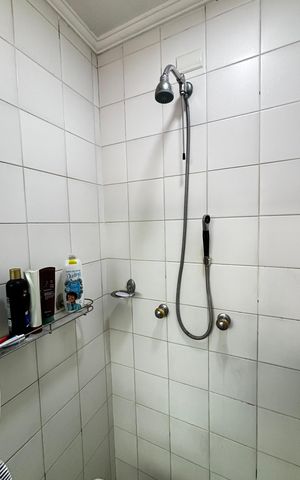 Apartamento à venda com 178m², 3 quartos e 2 vagasBanheiro da Suíte
