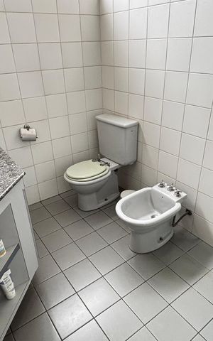 Apartamento à venda com 178m², 3 quartos e 2 vagasBanheiro