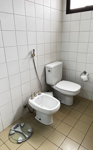 Apartamento à venda com 178m², 3 quartos e 2 vagasBanheiro da Suíte