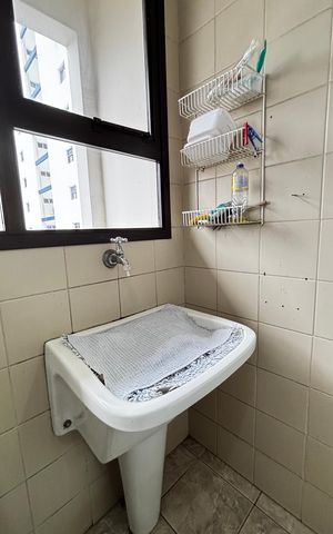 Apartamento à venda com 178m², 3 quartos e 2 vagasÁrea de Serviço