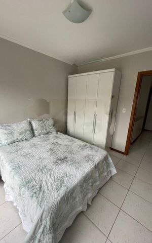 Casa à venda com 111m², 3 quartos e 2 vagas