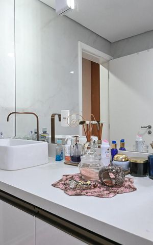 Apartamento para alugar com 287m², 4 quartos e 4 vagasBanheiro Suíte 